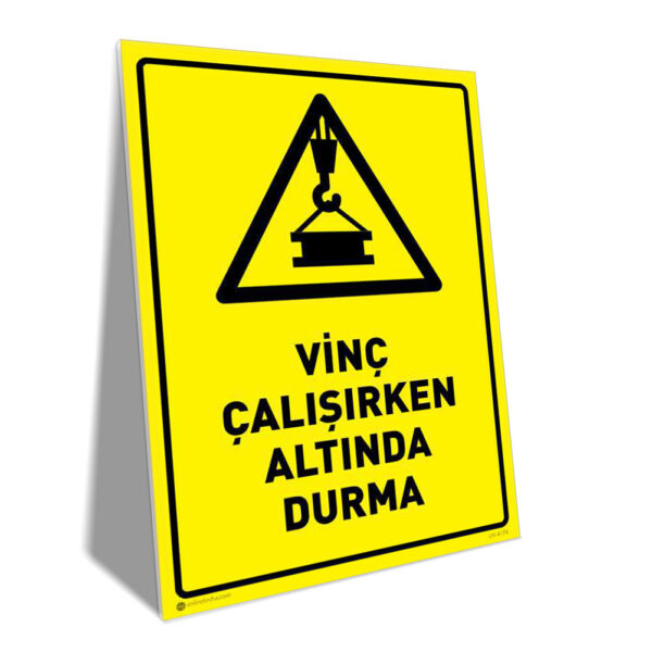 Vinç Çalışırken Altında Durma