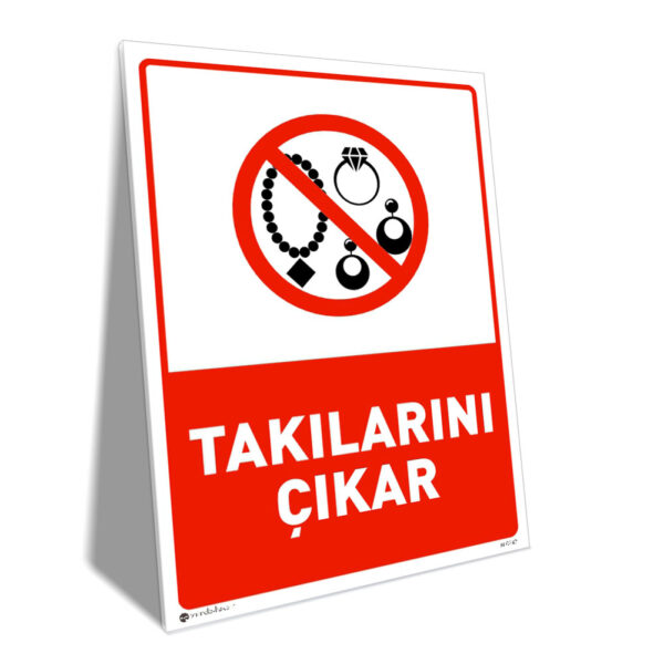Takılarını Çıkar