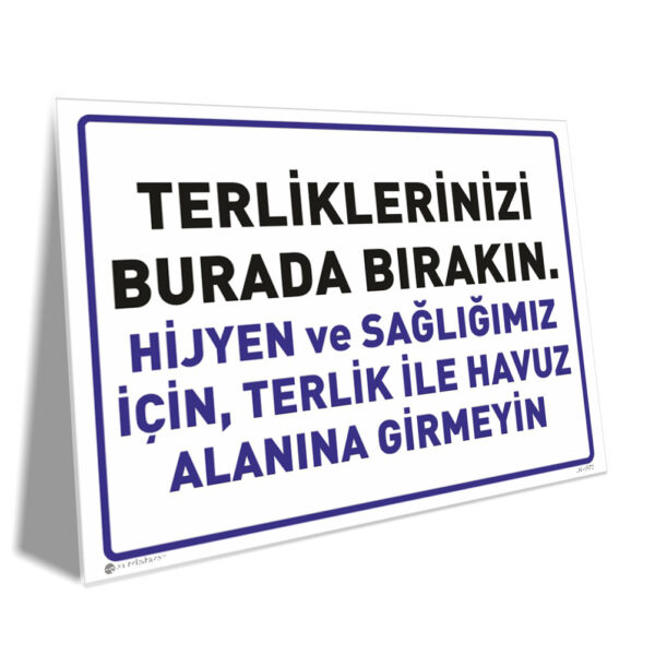 Terlikle Havuz Alanına Girmeyin