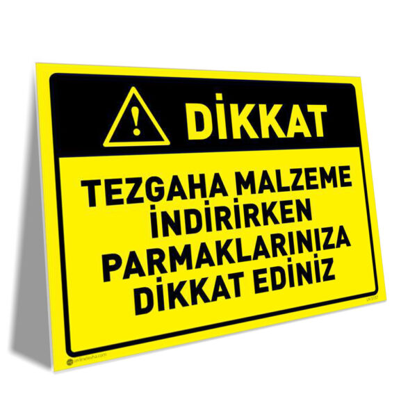 Tezgaha Malzeme İndirirken Parmaklarınıza Dikkat Edin